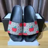 Luxury Brand Sandals Famous Designer Women Men Slippers Rubber Slides Sandal Black Floral Canvas Blue Flowers Matelasse Slide【code ：L】Strawberry Print Stripe Slide Beach Flats