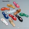 ينزلق المصمم الكلاسيكي الشهير عبر الإنترنت Slipper 2024 New Women Summer Summer One Line Sandal stuls for Girls 11 Colors