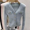 Tricots pour femmes de haute qualité femmes automne hiver Vintage col en v boucle en métal épaulettes tricoté Cardigan pull haut