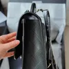 Najwyższej jakości lustrzana cielę czarny plecak luksusowa torba podróżna moda moda urocza torebka regulowana pasek na ramię klasyczny wszechstronny plecak idealny szczegóły