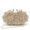 Kvällspåsar Dazzling Women Gold Rose Flower Hollow Out Crystal Metal Clutches Small Handbag Purse Wedding Clutch Bag Diamond213L