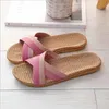 Salut aux chaussures en toile tissée, pantoufles chaussures d'herbe Mule Slides sandales talons hauts talons plats femmes pantoufles de plage décontractées et à la mode E11