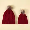 Bérets chapeaux élégants chaleureux restent avec une belle fabrication chapeau thermique pour le météo parent-enfant à la mode tricotée