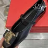 NY VARA PLATE BALLETFLAT SF Designerskor Kvinnor Loafers Silver Casual Dress Suit Footwear Brand Salvatoity Slip On Size EUR 35-40