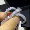 Anéis de casamento Ins Top Venda Impressionante Jóias de Luxo 925 Sterling Sier Princesa Corte Branco Topázio Cz Diamond Stack Eternidade Mulheres Banda R Dhlvd