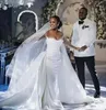 Ny Afrika sjöjungfru bröllopsklänning med löstagbart tåg 2024 Sheer Neck Long Sleeve Satin Beading Crystal Bridal klänningar Vestido de Noiva