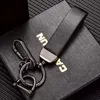 Creative Simple Keychain Pendant Cool Key Chain Ring Hand Rope Bag Ornament High-end Fashion Retro Crazy Horse Leather Keychain Hanging Buckle