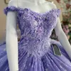 Lavendel quinceanera klänning av axelapplikationer blommor blommor spets pärlor tull boll klänning korsett söta 16 vestidos de 15 anos