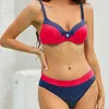 Swimwear pour femmes Nouvelles recherches et maîtres Vêtements Sexy Womens Split Steel Support Gathering Color Color Button Swimsuit T240222