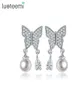 LUOTEEMI Nouvelle Haute Qualité Femmes Belles Dames Imitation Perle Papillon Conception Argent Pin Oreille Goujons Boucles D'oreilles Bijoux De Fête 6561079