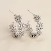 Boucles d'oreilles UILZ en forme de fleur zircone blanche pour les femmes de luxe exquis couleur or/argent boucle d'oreille accessoires de fête de mariage