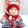 Berretti Baby Kid Inverno Paraorecchie lavorato a maglia Beanie Cap Sciarpa Set Cappello da orso cartone animato per bambini