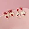 Summer Love Strawberry Earrings 2021 trendig bowknot söt krämig frukt mode temperament smycken stud256o