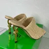 Gold Mules Knoten galvanisiert 9cm Heels Sandalen Berühmte Designer Damen Hochwertiger Lederkleidschuh Runde Zehen Hochhackige Hochzeitsfeier Abend mit Box 10A