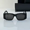 654 Black Squared Sunglasses Dark Grey Lenses Women Shades Sonnenbrille Sunnies Gafas de sol UV400 Eyewear with Box