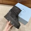 Designer Martin Boots Moon Boot Triangle Gabardine Winter Outdoor Travel Booties Flat Run da donna scarpa da donna Black Boot Nylon Snow Snow Shoe Platform Shoi