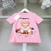 Marka Bebek T-Shirt Seti Yaz Kids Trailtsits Boyut 110-160 cm Bebek Ayı Desen Kısa Kollu ve Şort 24Feb20