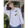 Vrouwen Blouses Zoete Kraagvorm Knop Shirts Vrouwen Koreaanse Mode Ruche Bloem Lange Mouw Blouse Vrouw Uitloper Tops H23
