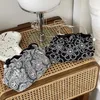 ウエストバッグソフト刺繍レース小さなイブニングウィメンコスメティッククラッチジッパー小屋の財布メイクビンテージフローラルポーチバッグ