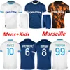 2023 2024 Maillot MarseillES Soccer Jerseys Cuisance Guendouzi ALEXIS PAYET CLAUSS Chemises de football Hommes Enfants VERETOUT Sous OM Olympique Vitinha Fans Player