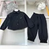 Luksusowe dresy dla dzieci dwustronne użycie dla niemowląt swobodnego garnituru rozmiar 100-160 Pełny wydruk liter z długim rękawem koszula polo i spodnie 24feb20