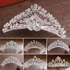 Pinces à cheveux pour enfants, peigne, diadème de mariée en cristal, couronne de princesse brillante pour femmes et filles, strass, perles, cadeaux de fête de mariage