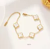 2023 Jewelry Actress Designer Van Clover Four-leaf Clover Wide Bracelet for Women Southern Simple Five-flower Fritillaria Lucky Clover Bracelet for Girls GiftMVJ4