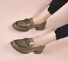 Kadın Loafers Akşam Partisi Elbise Orijinal Konfor Kalın Alt Alt Yumuşak Deri Altın Ton Toka Moda Tıkık Topuk Ayakkabı Boş Zaman Sürüş Ayakkabıları