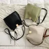 Cross Body 2021 Fashion Women Pu Leather Handbag Bucket Bage Bage Wadiants Nasual Travel Counter Messenger Bags266C