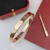 pulseira de grife de titânio pulseira de aço de luxo masculino e feminino 18k Moda de ouro rosa popular não desbota a tendência de colorida Acessórios de aço inoxidável