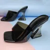 Chinelos 2022 Transparente PVC Mulheres Chinelos Moda Square Toe Cup Heels Verão Mulheres Mule Chinelos Cristal Sandálias de Salto Alto J240224