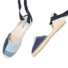 Sandali 2021 Nuova cintura in denim con sandali aperti in tessuto di cotone piatto Sapatos Mulher scarpe basse espadrillas da donna J240224