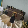 Nowa torebka Crescent Nowa torba na ramię Oryginalne luksusowe projektanci Monog torebki Fashions Parowce klasyczny Pakiet Straddle-Held-Held Straddle