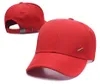 Kapitan designerski solidny kolor projekt mody hat Temperament mecz w stylu czapki piłki mężczyźni kobiety baseball cap n9