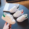 Sneakers Kinderschoenen Lichtwit Meisjes Jongens Ademend Peuter Kindermode Sport Flats Schoen Veelzijdig Drop Delivery Bab Dhi3F