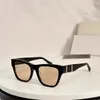 Designer Classic Protective Sunglasses pour hommes et femmes.