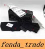 DHL fast Occhiali da sole confezione originale Scatola di carta nera Custodia per occhiali da sole Borsa in stoffa Tuta veloce e spedita per marca MOQ50 set8537070