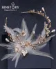 Himestory Barock Vintage Gold Feather Crystal Pearl Headband Rhinestone Leaf Flower Hairband Wedding Hair Smycken Tillbehör2366683