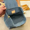 Denim Back Pack Designer väskor äkta läder ryggsäck kvinnliga skolans ryggsäckar klassiska damer messenger väskor