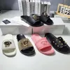 Kapdy Palazzo Slajd Sandały Designerskie Sandały Womenslippers gumowe platforma klinowa metalowa głowica kapciany damskie męskie i kobiety marka