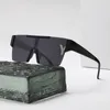 نظارة شمسية مصممة للنساء على الإنترنت المشاهير الهيب هوب ، النظارات الشمسية على طراز جديد من قطعة واحدة