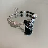 Braccialetti a maglie Bracciale con perline piccolo fantasma bianco nero Accessori per fidanzata femminileniche Vento freddo di alta qualità Dolce e speziato Hiphop