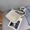 Bolsas de noche Moda Rebordear de madera Diseñador de hombro Mujeres Correa ancha Bolsa de crossbody Playa de verano Tote grande Big Flap Bali Monederos 2024