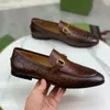 Designer Jordaan chaussures habillées hommes en cuir véritable appartements de luxe mocassins en or mocassins bureau affaires chaussure formelle avec boîte