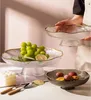 Miski Prosta przezroczysta szklana miska kreatywne śledzenie złota wysoko stopy owocowy talerz do salonu domowy sałatka deserowa
