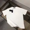 Moda Mens Klasik Tasarımcı T Shirt Erkekler Tasarımcılar Tshirt Tees Giyim Üstleri Adam Sıradan Göğüs Mektubu Gömlek Giyim Polos Kollu Erkekler Giyim Çift S-XL 2Clor