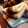 Bandanas en laine mercerisée pour hommes et femmes, chapeaux tricotés, velours chaud, blocage de couleur, bandeau rond Simple, protège-oreilles