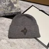 Senior Designer Winter-Kaschmir-Strickmütze, warme Mütze, Designer-Mütze für Herren und Damen, modisch, elastisch, lässig