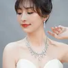 TREEGRACES Luxury Green CZ Stone Earrings Halsband Set Brilliant Big Long Drop Wedding Bridal Dress Smycken för kvinnor JS256 240220
