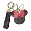 2021 Key Chain Cartoon Fashion Handmased Leather Material Mens and Womens Handbags Pendant Car Keychains Lover Gift255o